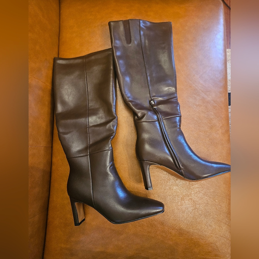 Women's Tall Leather Knee-High Boots - Dark Brown - Picture 5 of 6